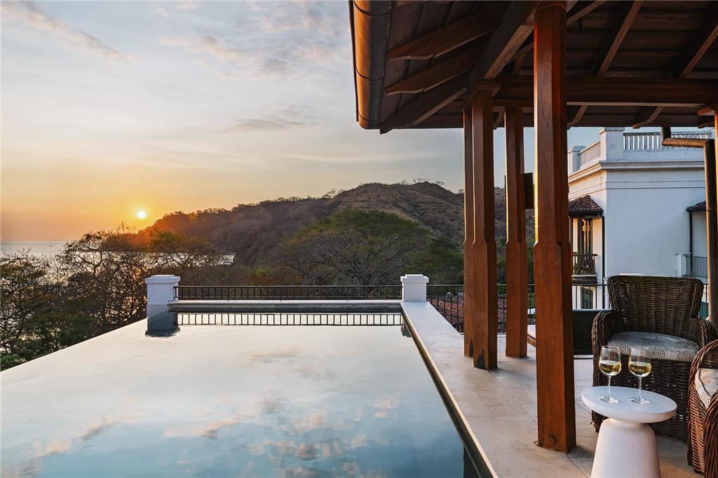 Santarena Hotel At Las Catalinas 設備 写真